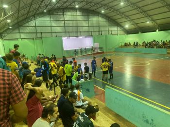 Campeonato de Futsal inicia com goleadas em Farol